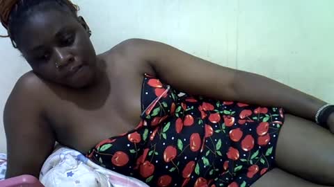 queen_leilla online show from June 28, 1:28 pm