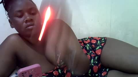queen_leilla online show from July 11, 9:20 am