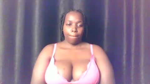 QUEEN online show from March 3, 11:27 am