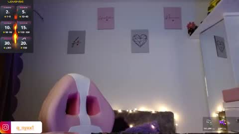 QueenNyx online show from July 23, 3:26 am