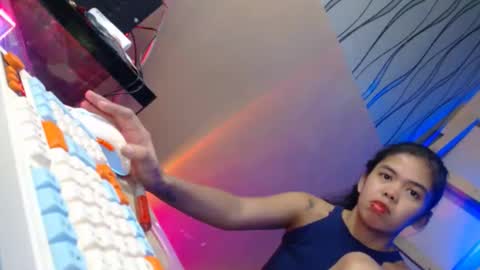 queen_seavera1 online show from October 10, 8:30 am