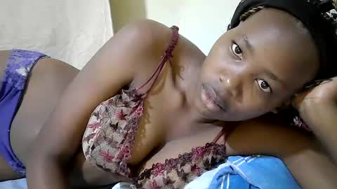 queen_slender online show from July 14, 5:45 am