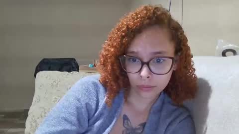 Domina Moon online show from December 19, 7:33 am