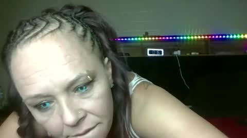 queenofmen69 online show from July 3, 7:14 am