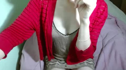 Snapshot of queenoftenderness chatting on January 4, 5:26 pm queenoftenderness online show from January 4, 5:26 pm