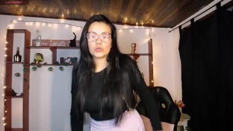 queenrose94 online show from February 23, 12:37 pm