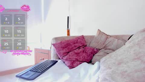 Quimera online show from November 2, 8:45 pm