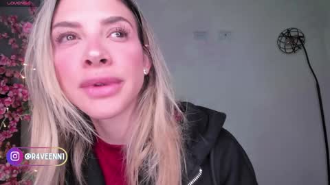 RACHEL BLAKE online show from December 24, 9:17 am