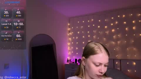 Snapshot of rabbyasti chatting on October 18, 2:31 pm Rebecca Becc online show from October 18, 2:31 pm