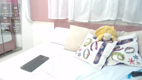 Snapshot of racheel_moore chatting on October 3, 11:15 am rachel online show from October 3, 11:15 am