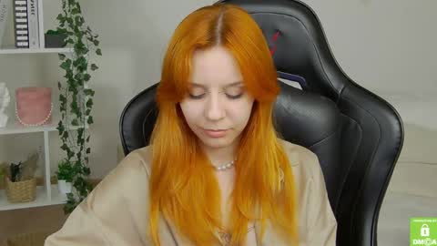 rachel__lips online show from May 30, 10:02 am