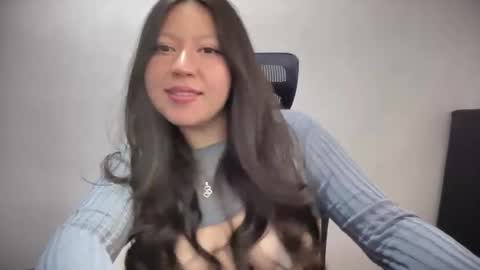 rachel james   online show from May 30, 4:32 am