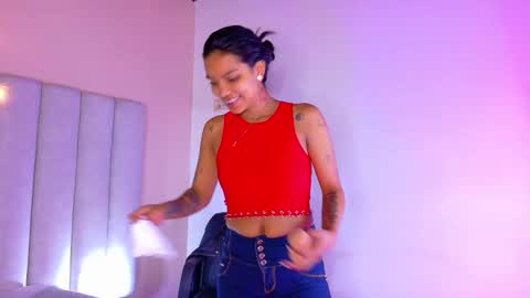 Snapshot of rachel_martinez chatting on October 8, 11:47 am RACHEL online show from October 8, 11:47 am
