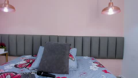 Snapshot of rachel_roman chatting on December 2, 9:15 pm DALIANA online show from December 2, 9:15 pm