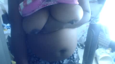 Snapshot of rachelexoticgirl chatting on January 26, 1:20 am rachelexoticgirl online show from January 26, 1:20 am