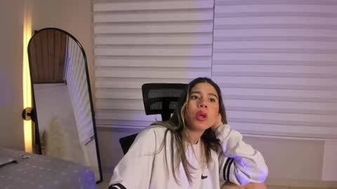 Rachell online show from November 9, 4:19 am