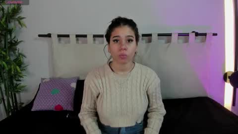 Rachell online show from March 14, 4:35 am