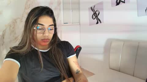 rachell_owen online show from November 30, 5:44 am
