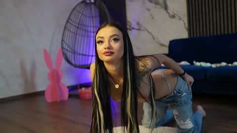 Ann online show from April 7, 4:47 am