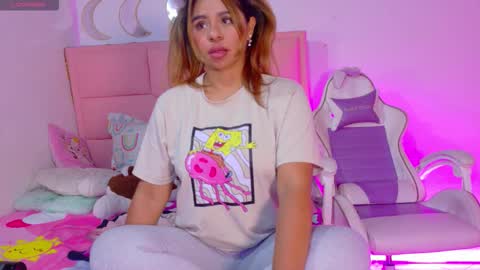  Nina  online show from March 15, 6:59 am