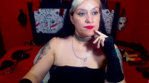 Snapshot of randymaturex01 chatting on February 18, 1:54 am Sonia online show from February 18, 1:54 am