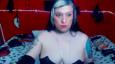 Snapshot of randymaturex01 chatting on September 19, 7:24 pm Sonia online show from September 19, 7:24 pm