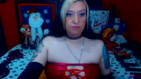Snapshot of randymaturex01 chatting on December 29, 12:20 am Sonia online show from December 29, 12:20 am