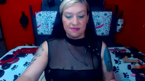 Snapshot of randymaturex01 chatting on January 13, 12:41 am Sonia online show from January 13, 12:41 am