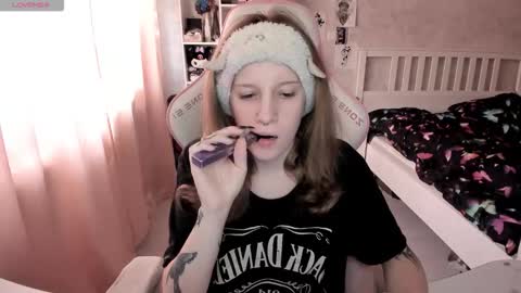 Rapunzel online show from March 4, 1:28 pm