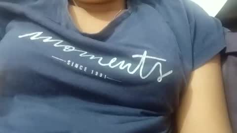 rava_sexy online show from March 6, 3:01 am