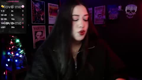 Raven online show from December 2, 9:06 pm