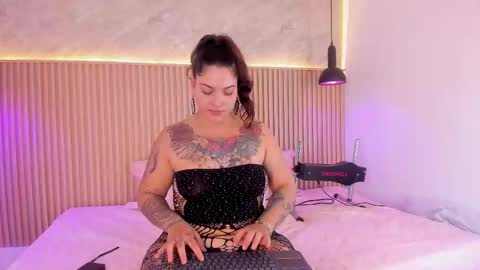 Raven online show from February 18, 3:00 pm