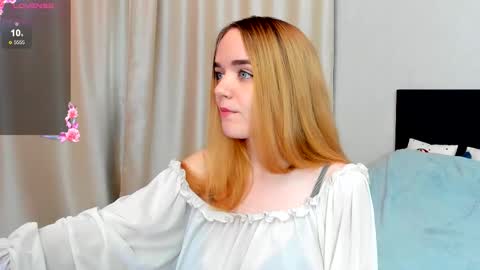 Snapshot of raven_radiantt chatting on September 24, 12:26 pm Janet online show from September 24, 12:26 pm