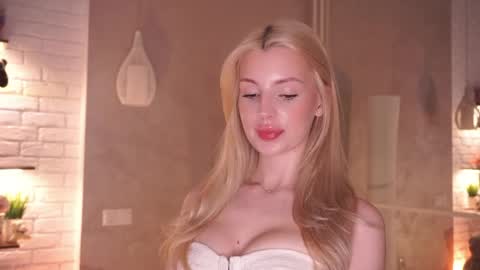 Grace online show from May 9, 7:43 am