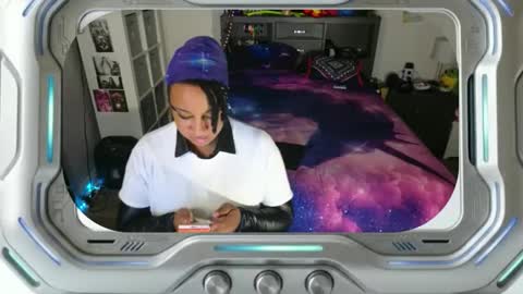 realgoddessdream online show from April 10, 12:49 am