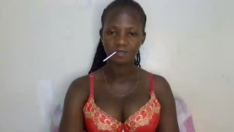 queen online show from March 10, 5:29 pm