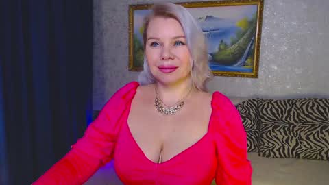 Snapshot of reasonforpassion_ chatting on February 1, 5:47 pm Im a little sick. Ill be back soon. online show from February 1, 5:47 pm
