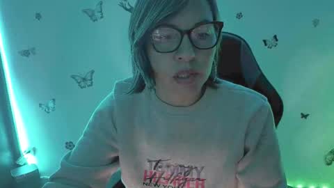 Rebbeca online show from March 29, 10:25 am