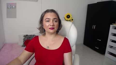 Snapshot of rebeca_milf chatting on December 29, 12:45 pm REBECA online show from December 29, 12:45 pm
