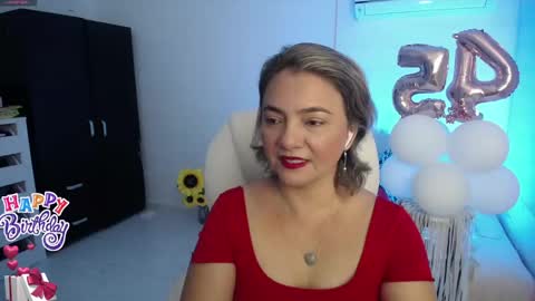 Snapshot of rebeca_milf chatting on January 13, 12:13 pm REBECA online show from January 13, 12:13 pm
