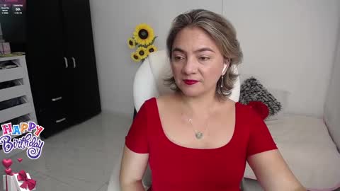 Snapshot of rebeca_milf chatting on January 11, 12:07 pm REBECA online show from January 11, 12:07 pm