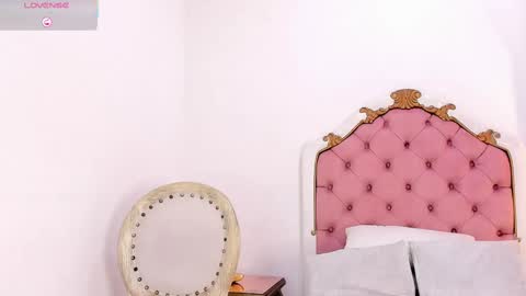 Rebeca Whatsson online show from October 15, 11:57 am