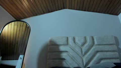 Snapshot of rebeca_williams_ chatting on January 30, 12:29 am Rebeca Williams online show from January 30, 12:29 am