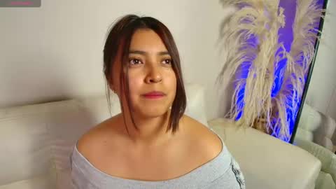 Snapshot of rebeca_williams_ chatting on February 9, 10:54 pm Rebeca Williams online show from February 9, 10:54 pm