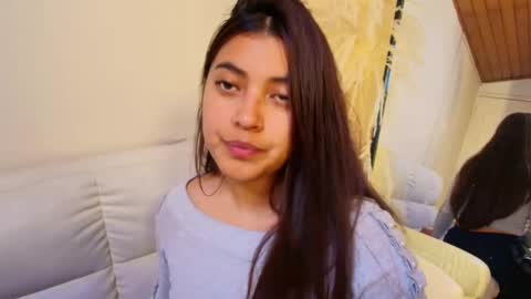 Snapshot of rebeca_williams_ chatting on February 13, 11:15 pm Rebeca Williams online show from February 13, 11:15 pm