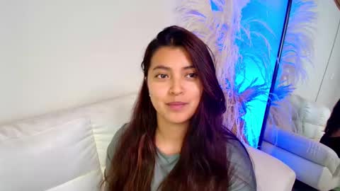 Snapshot of rebeca_williams_ chatting on February 19, 6:55 am Rebeca Williams online show from February 19, 6:55 am