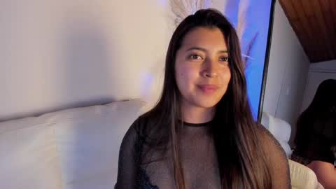 Snapshot of rebeca_williams_ chatting on January 20, 11:32 pm Rebeca Williams online show from January 20, 11:32 pm