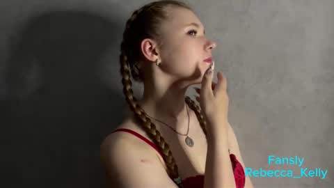 rebecca_____ online show from October 27, 1:45 am