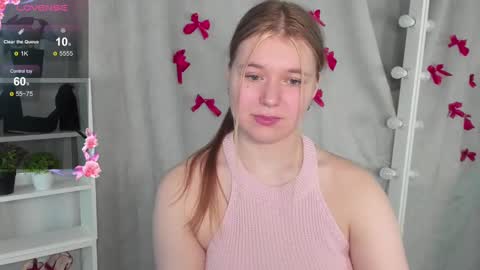 Snapshot of rebecca_____ chatting on February 20, 6:46 pm rebecca_____ online show from February 20, 6:46 pm