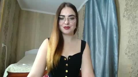 Rebecca online show from November 11, 12:02 pm